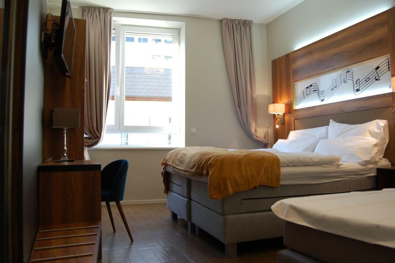 Apollo Hotel Wien Exteriör bild